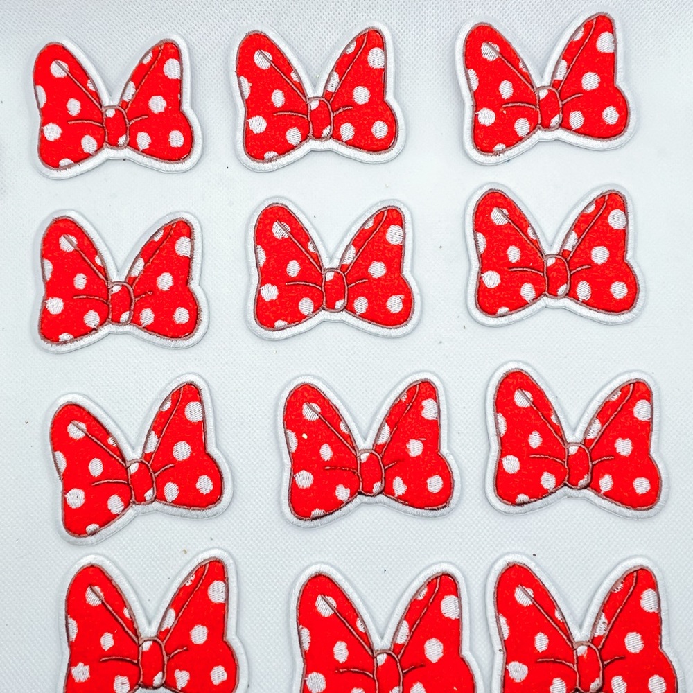 Minnie Mouse bow patch - Picture 2 of 2